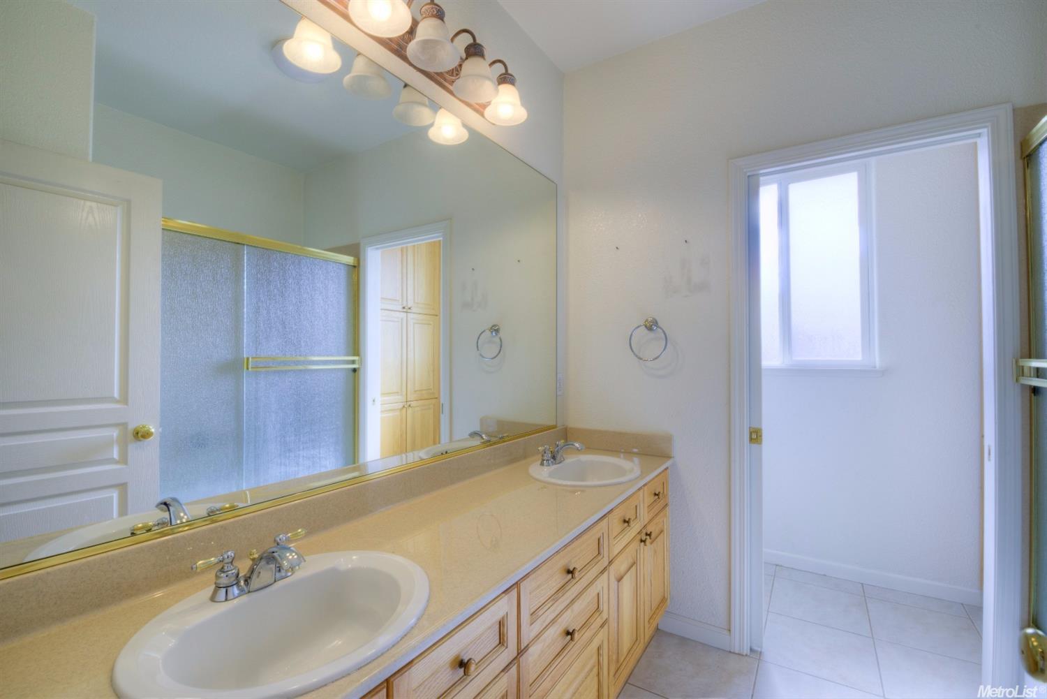 4005 Cortona Dr, Modesto, CA 95356 photo 19