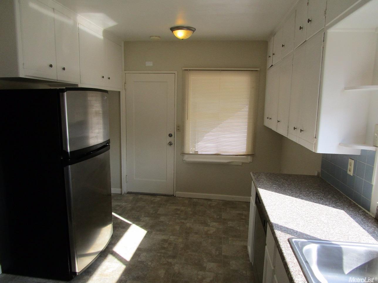2230 4th St, Hughson, CA 95326 photo 10