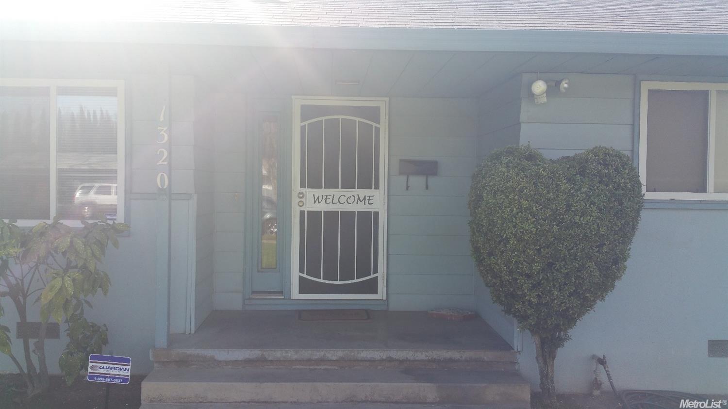 1320 W 25th St, Merced, CA 95340 photo 1