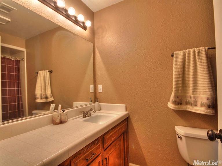 2820 Scenic Dr, Modesto, CA 95355 photo 18