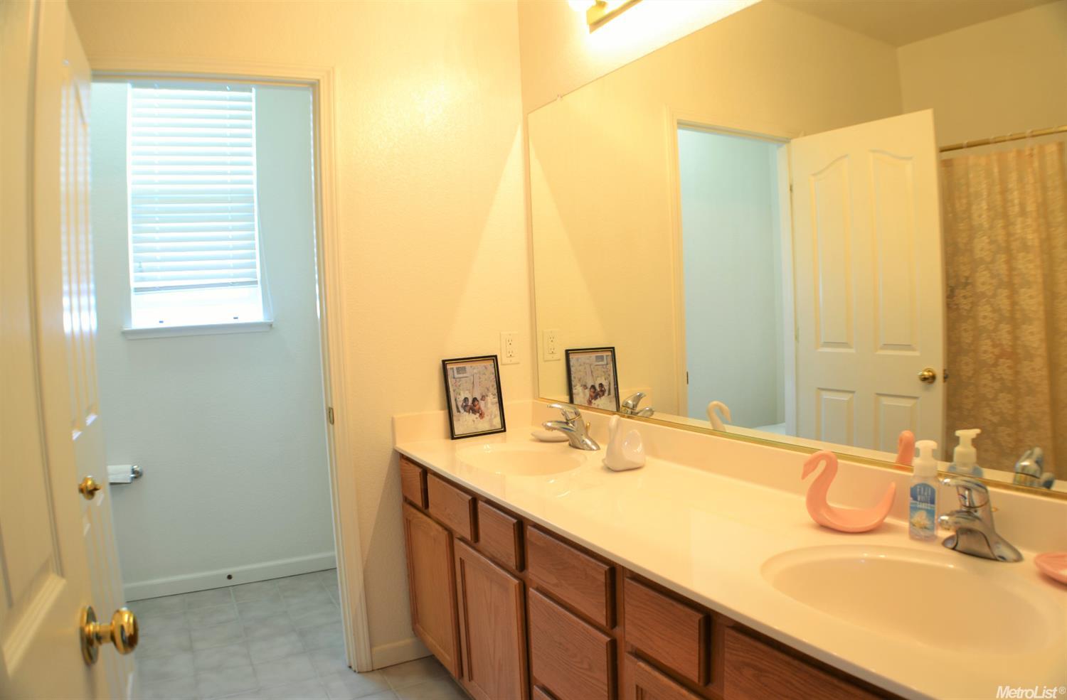 8504 Arrowroot Cir, Antelope, CA 95843 photo 19
