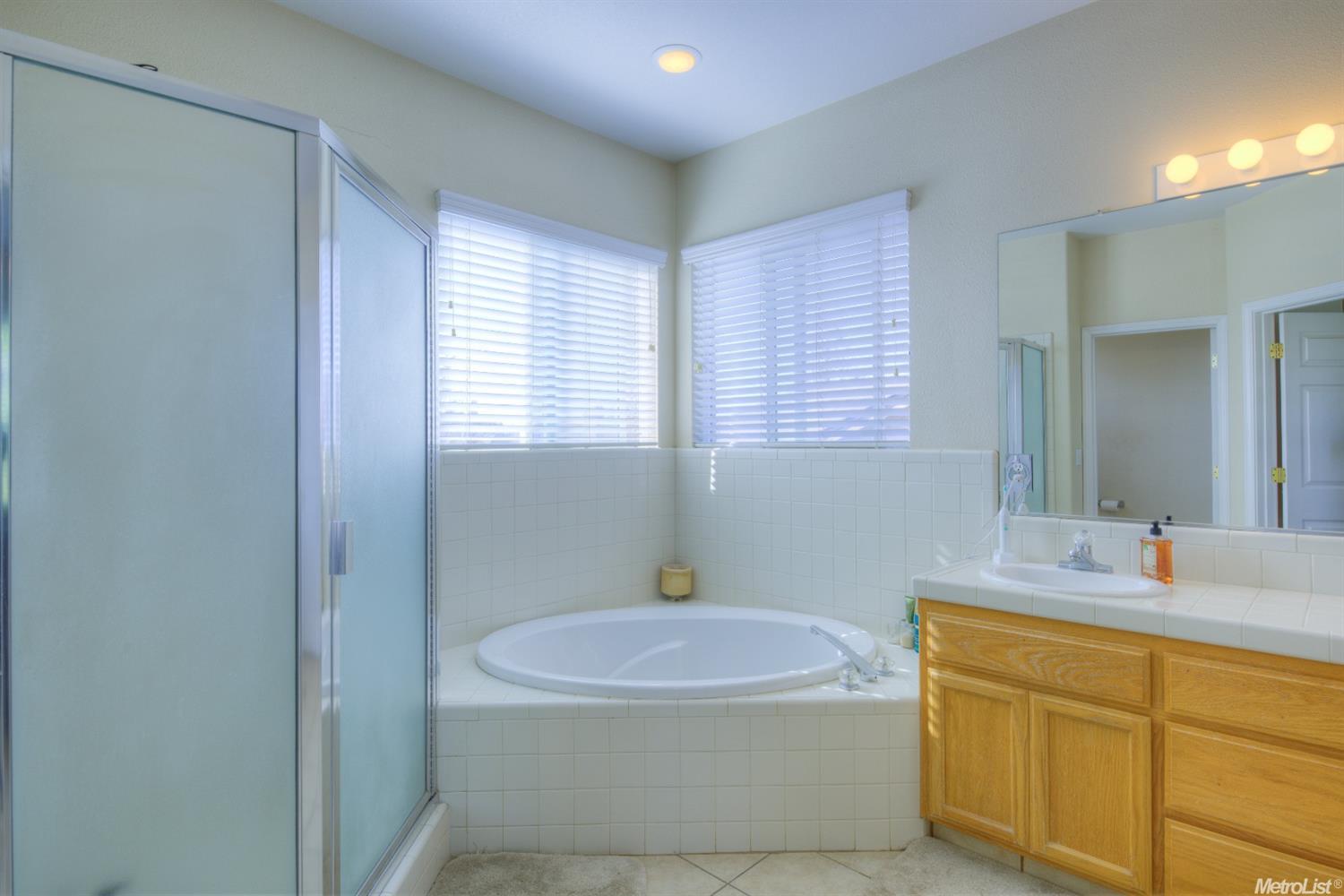 6529 Walnut Haven Dr, Hughson, CA 95326 photo 19