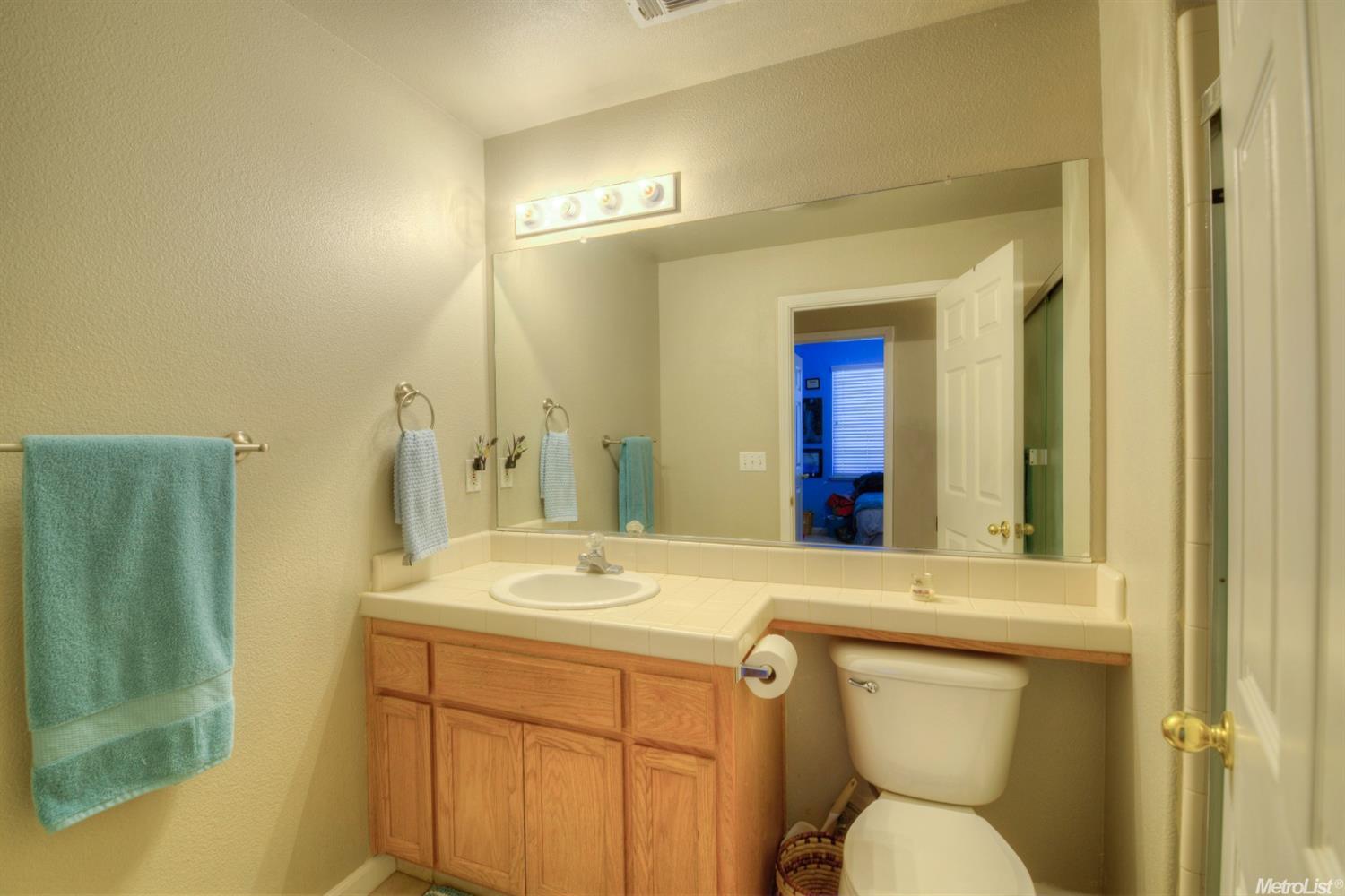 6529 Walnut Haven Dr, Hughson, CA 95326 photo 14