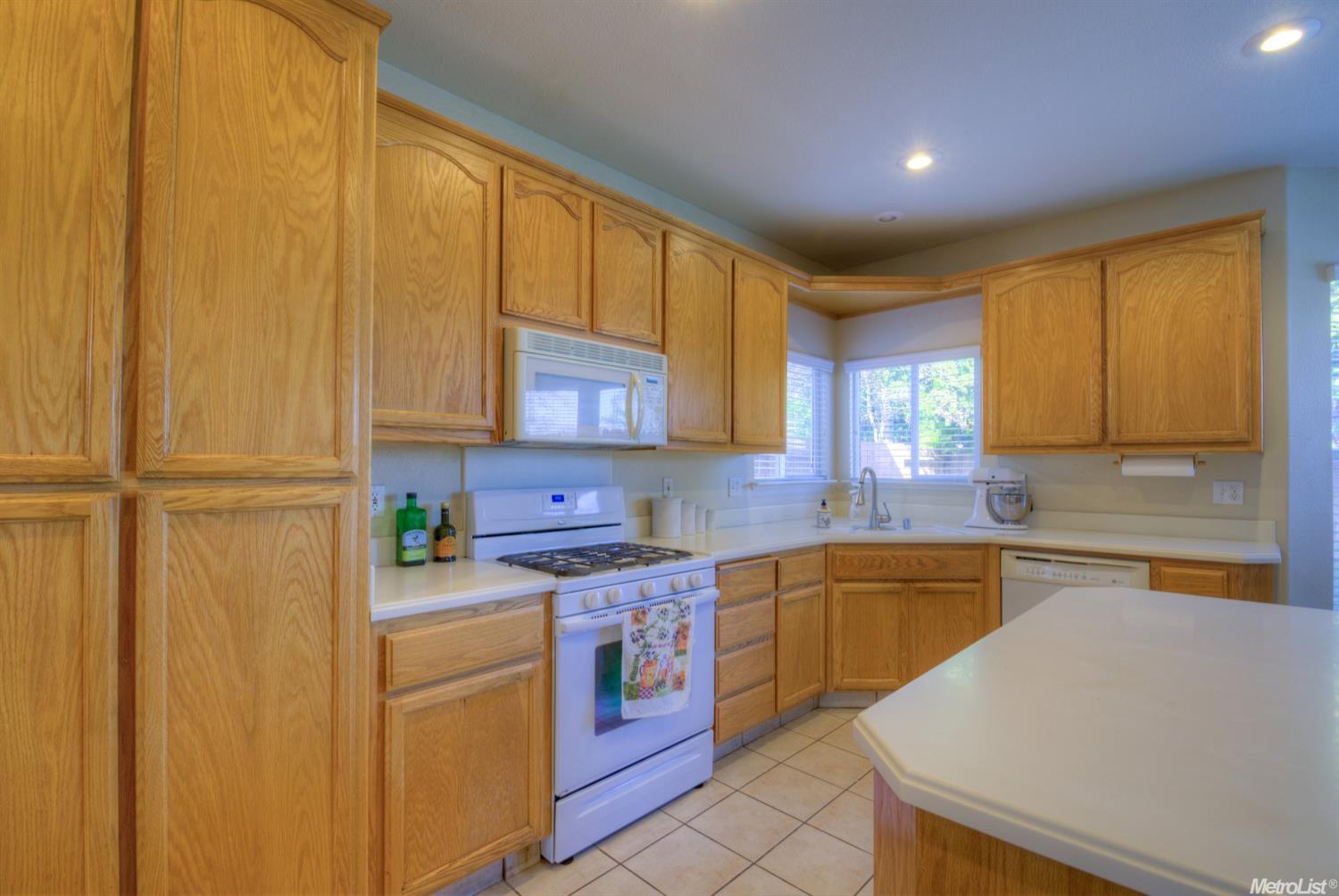 6529 Walnut Haven Dr, Hughson, CA 95326 photo 8