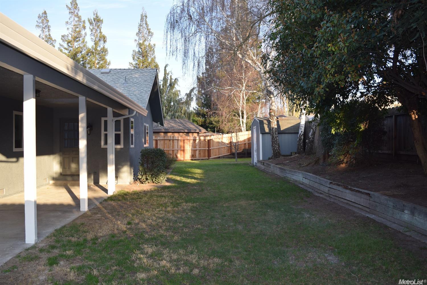 1032 Jordanolo Dr, Ripon, CA 95366 photo 12