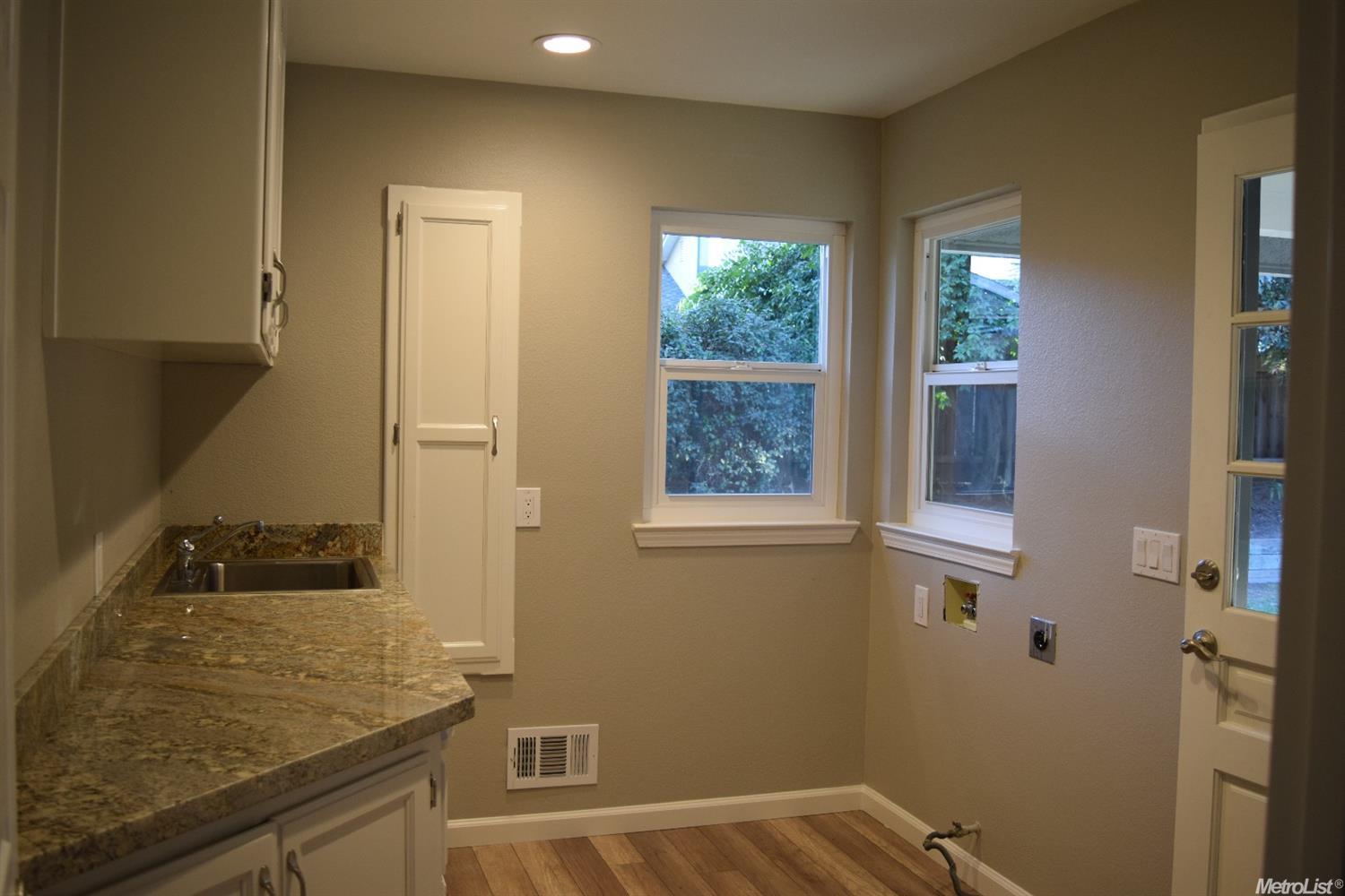 1032 Jordanolo Dr, Ripon, CA 95366 photo 11