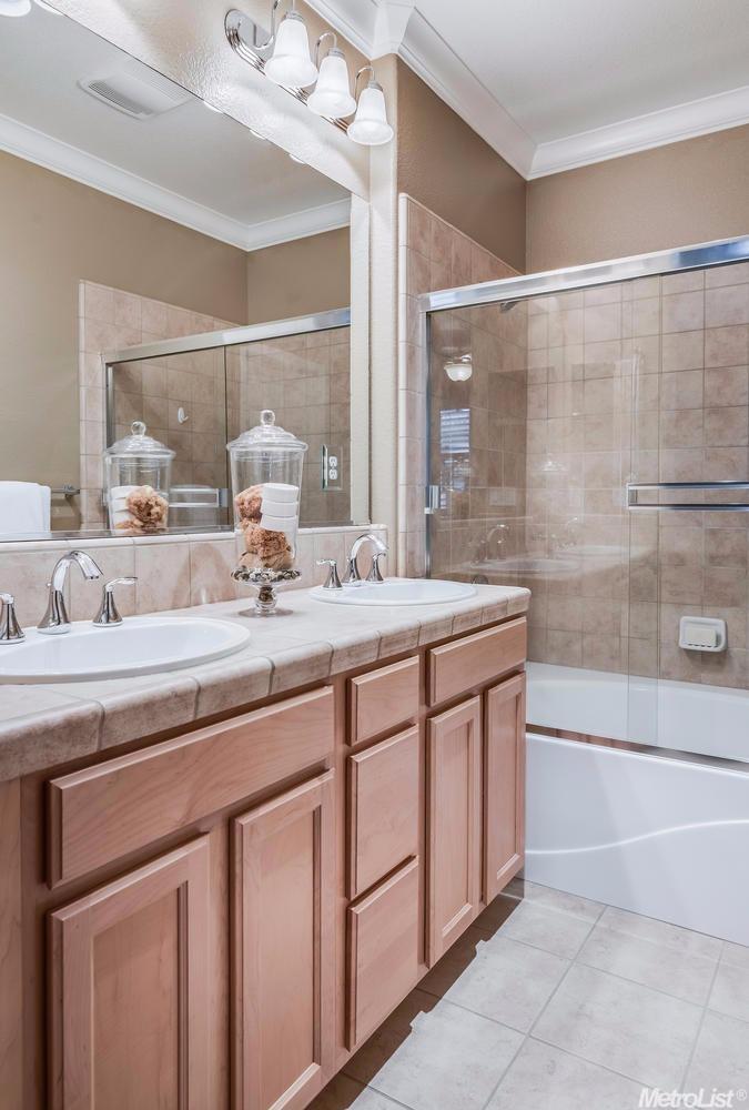 2002 Las Palomas Loop, Lincoln, CA 95648 photo 18