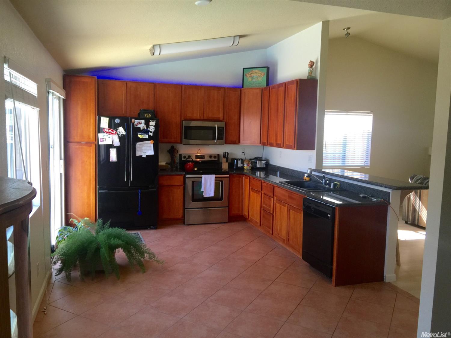 3644 Eagle Crest Cir, Antelope, CA 95843 photo 6