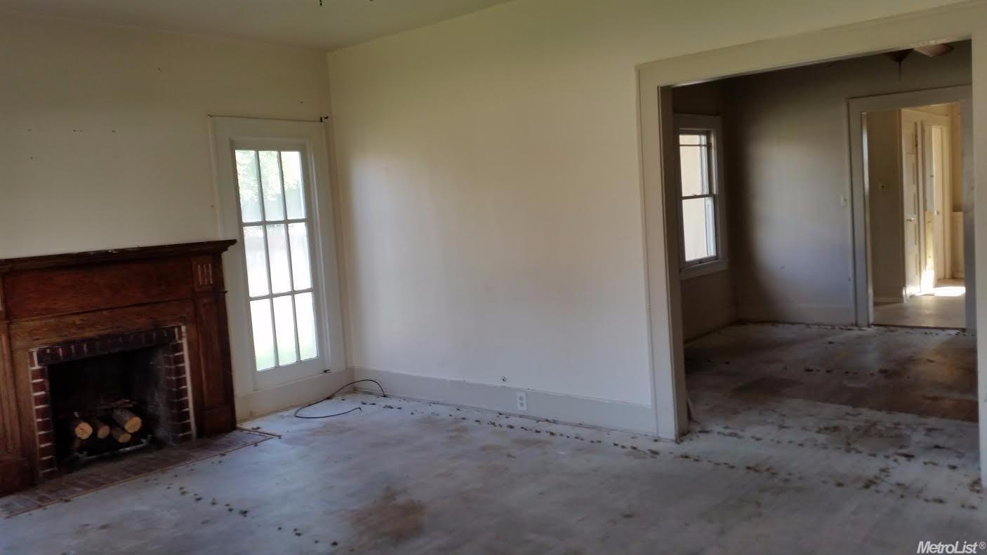 1392 E Canal Dr, Turlock, CA 95380 photo 4