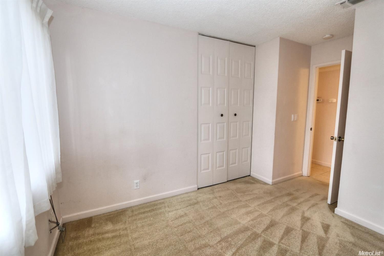 8417 Pyracantha Ct, Orangevale, CA 95662 photo 12