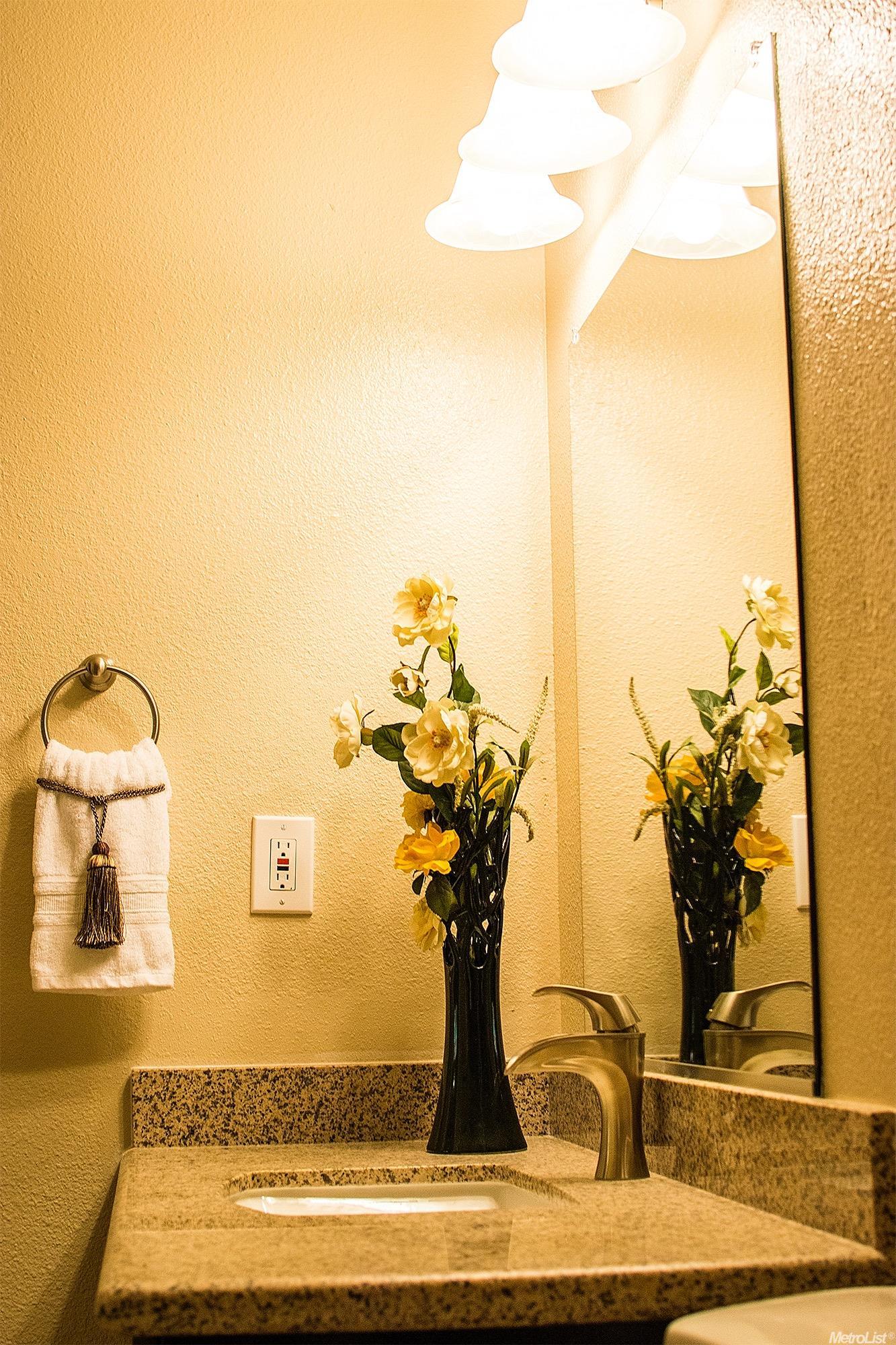 1009 Ebbetts Ave, Manteca, CA 95337 photo 9