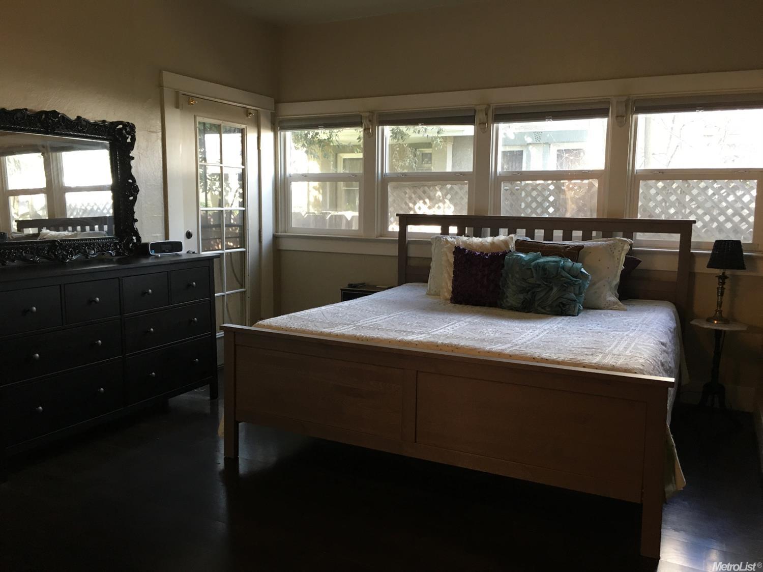 210 Hackberry Ave, Modesto, CA 95354 photo 7