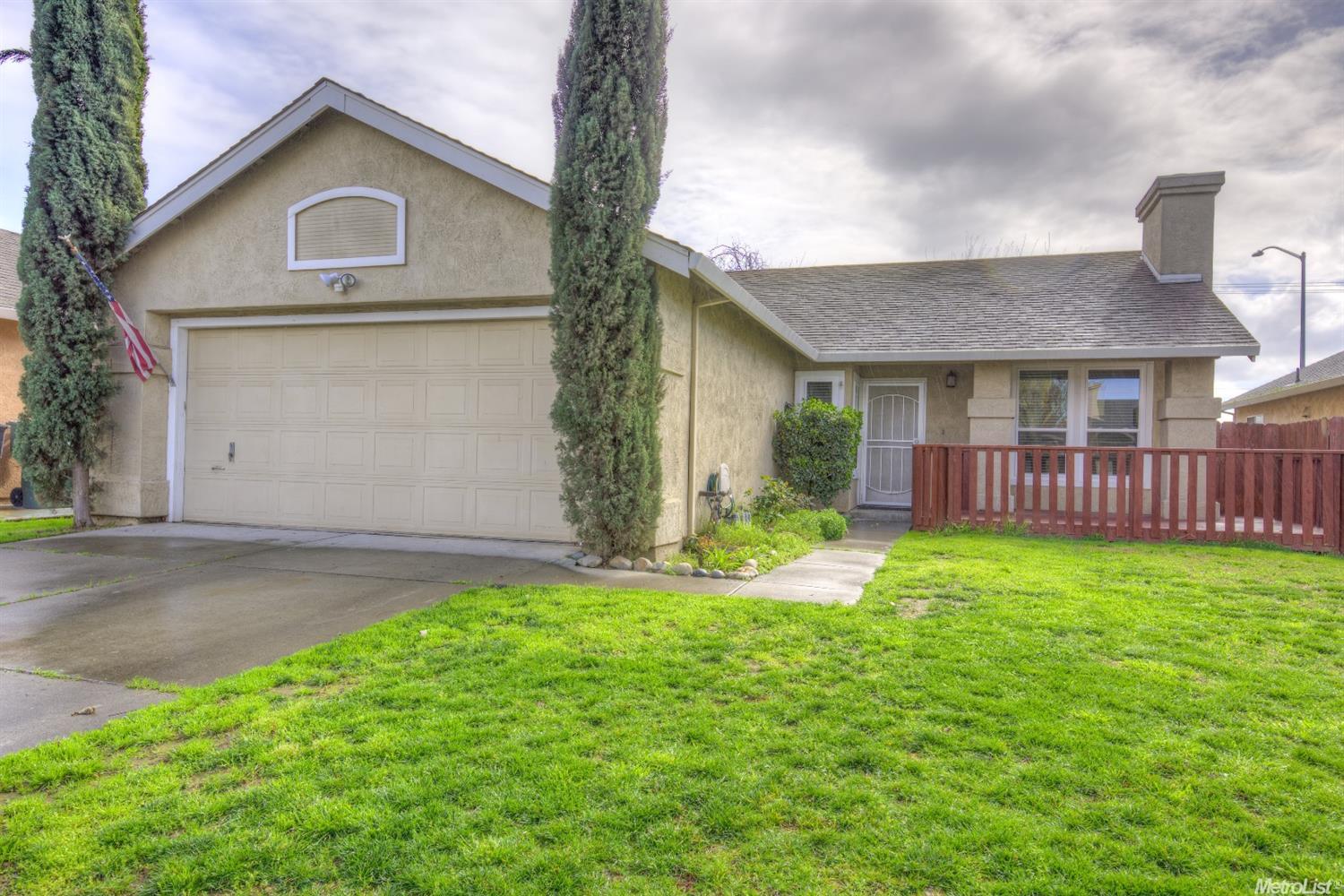 1312 Cribari Dr, Modesto, CA 95358 photo 1