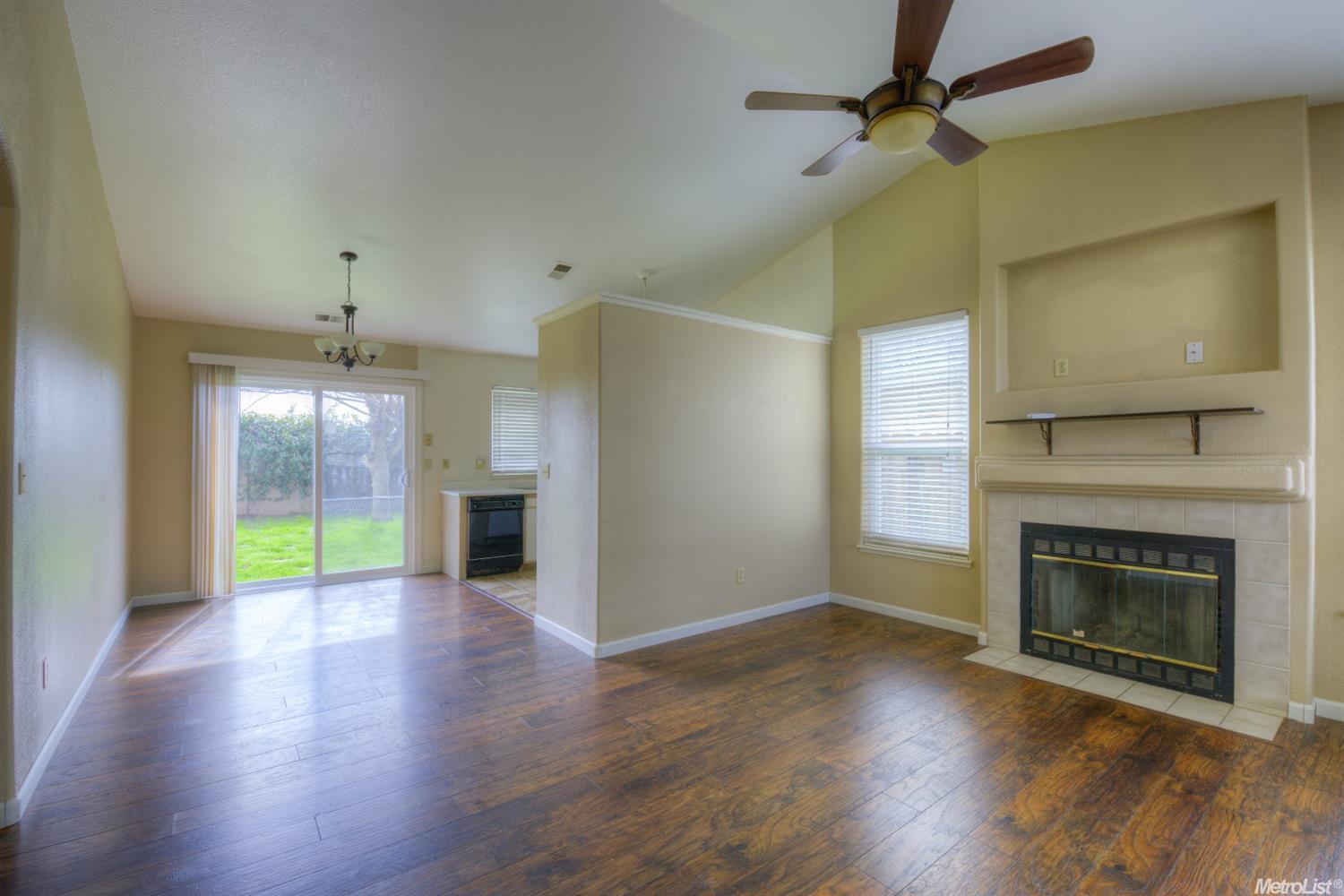 1312 Cribari Dr, Modesto, CA 95358 photo 4