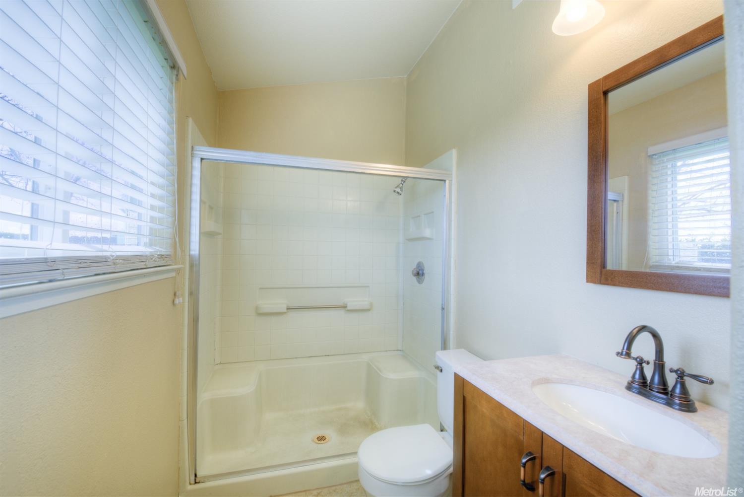 1312 Cribari Dr, Modesto, CA 95358 photo 14