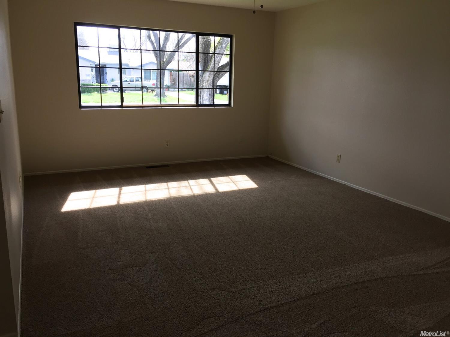 205 Tokay Ave, Modesto, CA 95350 photo 9