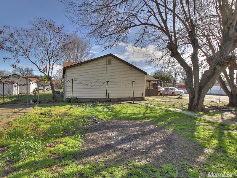8521 Stakes St, Patterson, CA 95363 photo 7