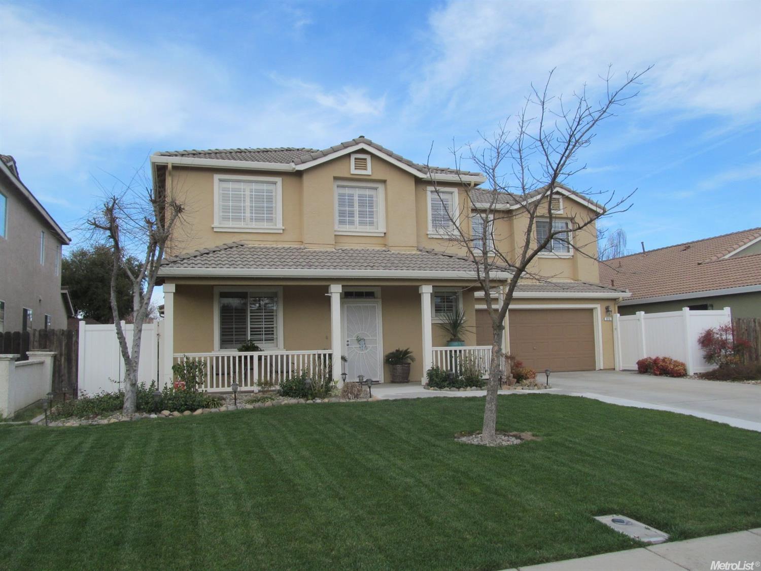 975 W Springer Dr, Turlock, CA 95382 photo 1
