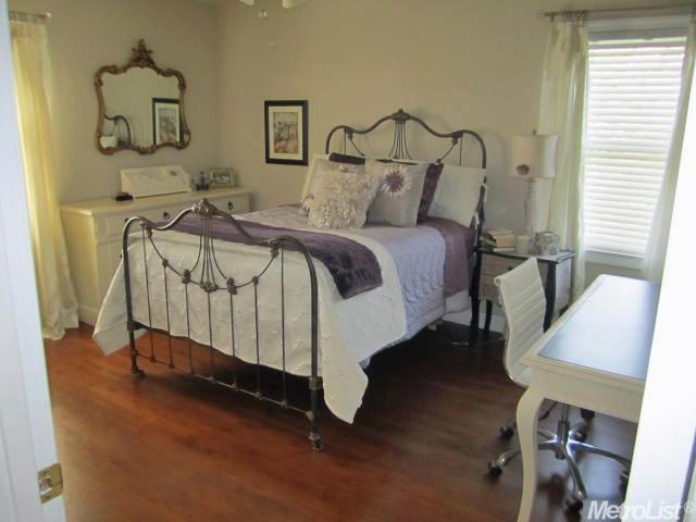 810 W Walnut St, Lodi, CA 95240 photo 10