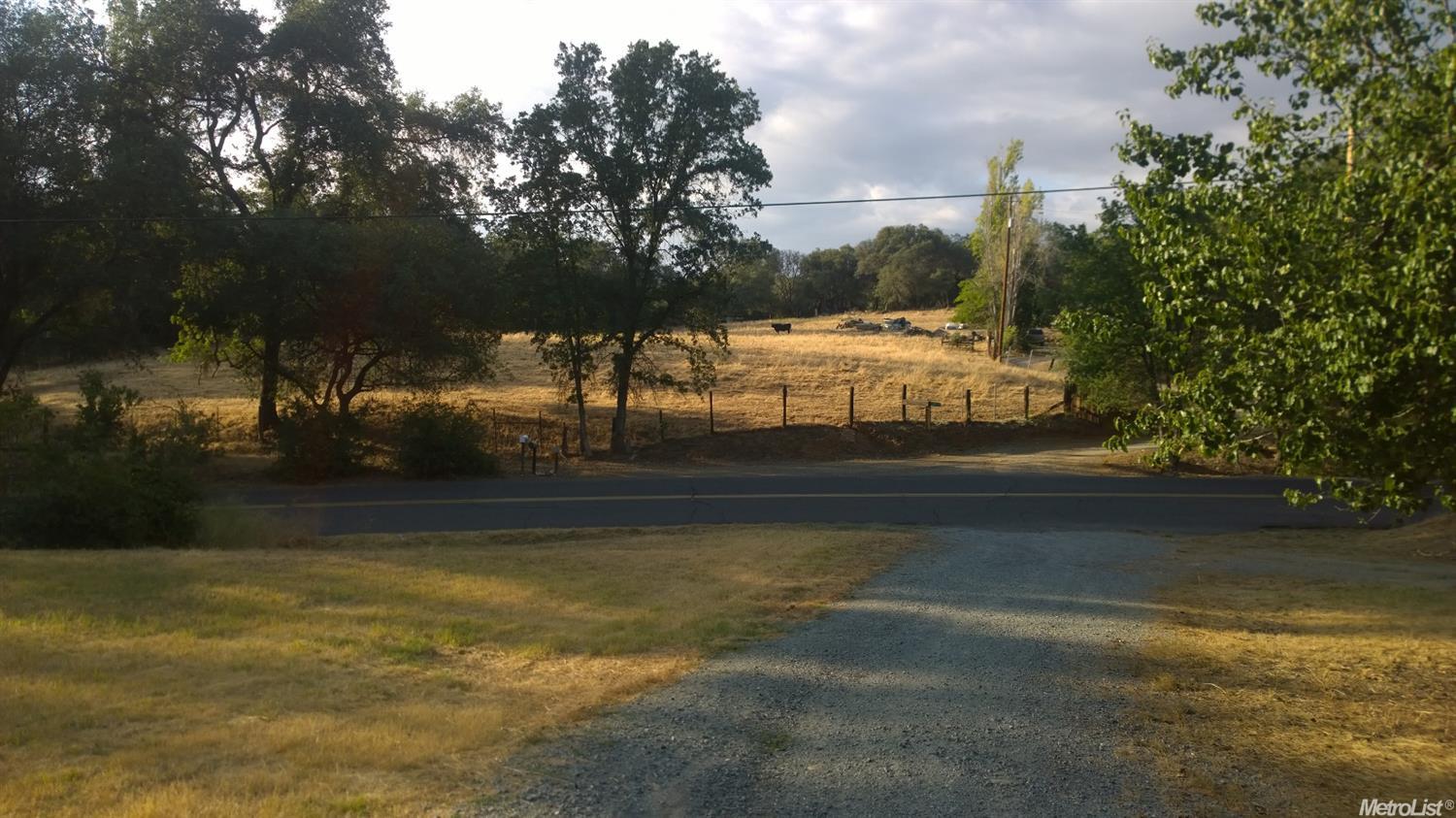 20920 Shaws Flat Rd, Sonora, CA 95370 photo 2