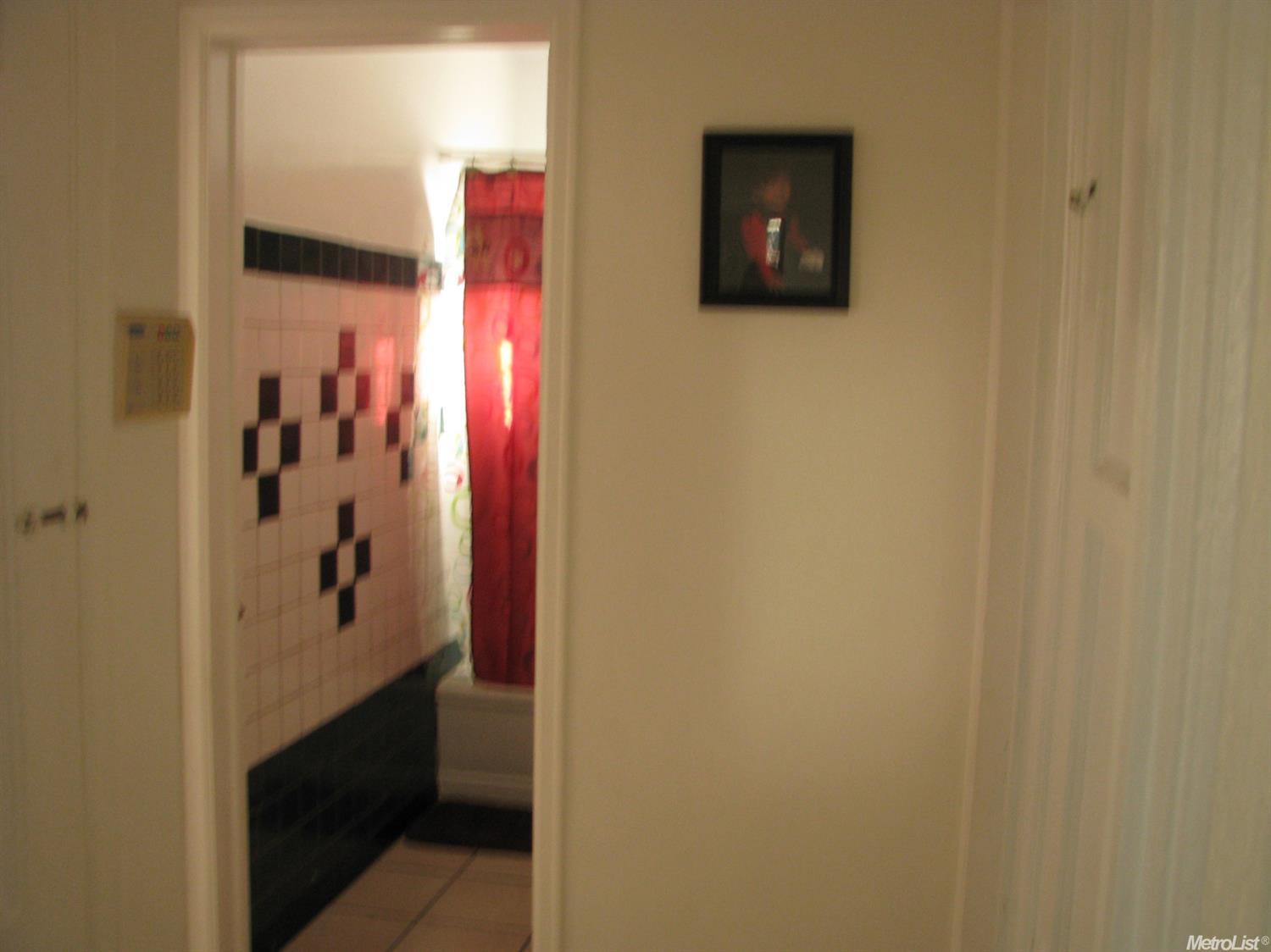 14522 S White Ave, Other, CA 90221 photo 13
