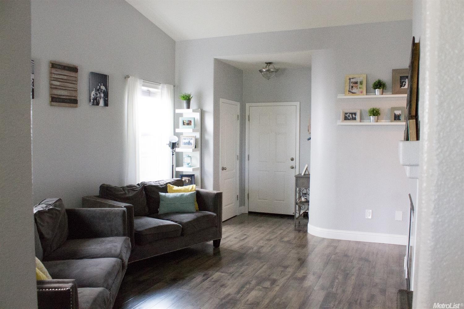 1725 Image Dr, Manteca, CA 95337 photo 4