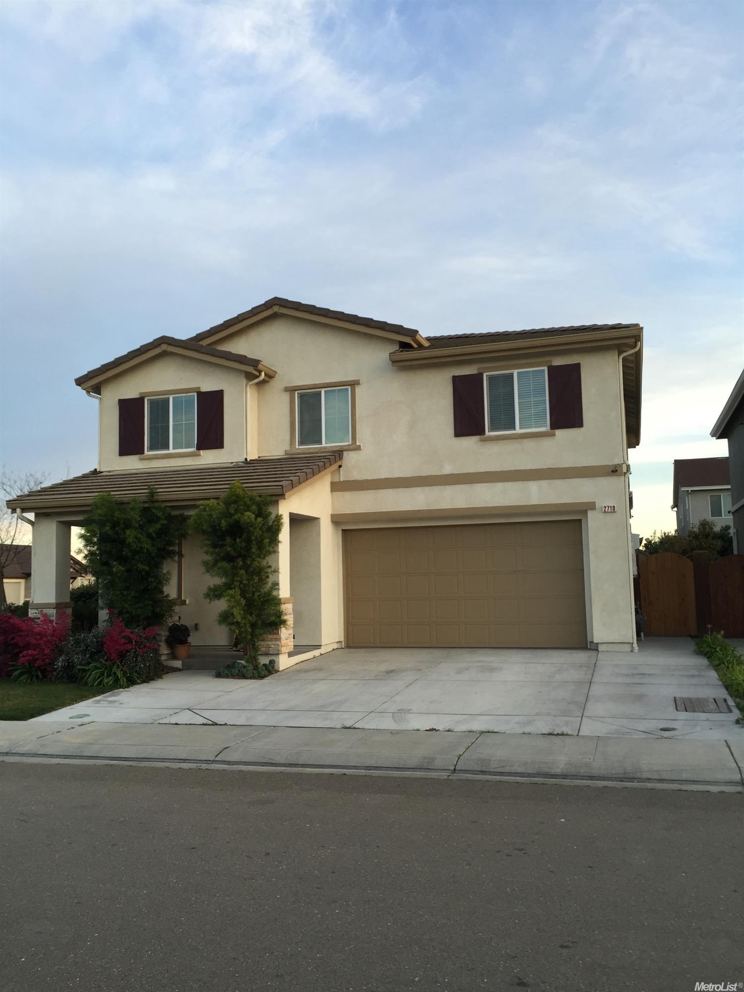2710 Cobbler St, Manteca, CA 95337 photo 2