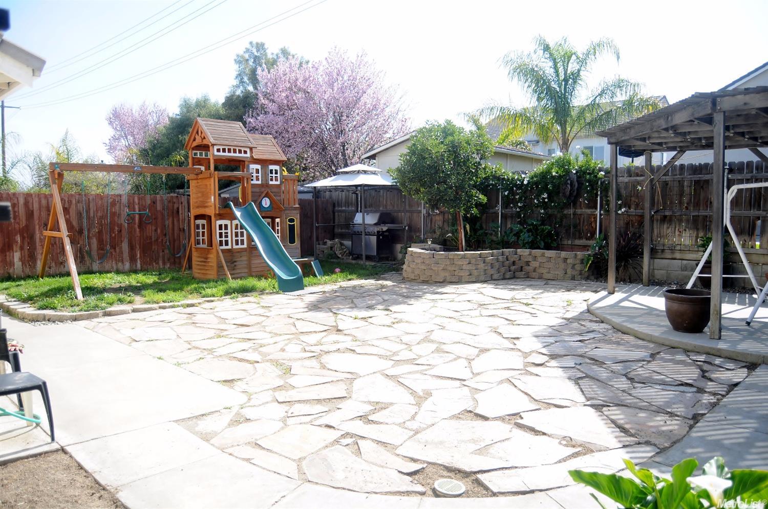 942 Darby Dr, Tracy, CA 95377 photo 13
