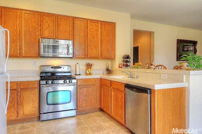 118 Argillite Ave, Lathrop, CA 95330 photo 7