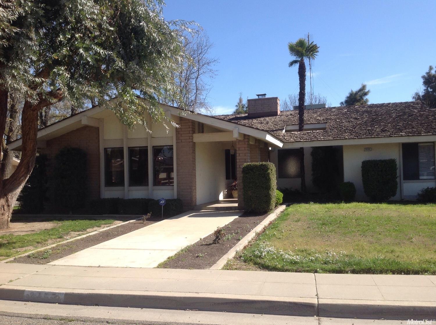 2155 Enrico Ave, Firebaugh, CA 93622 photo 2