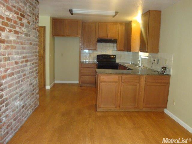 1625 Hialeah Dr, Modesto, CA 95350 photo 10