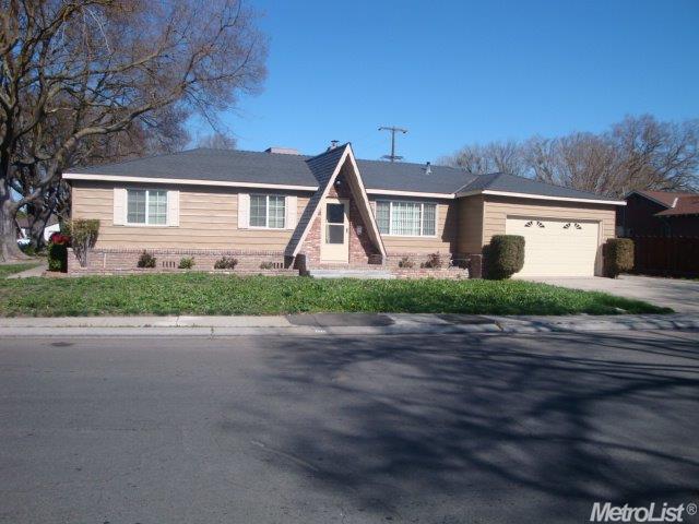 1625 Hialeah Dr, Modesto, CA 95350 photo 1