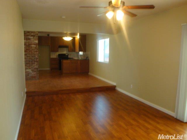 1625 Hialeah Dr, Modesto, CA 95350 photo 8