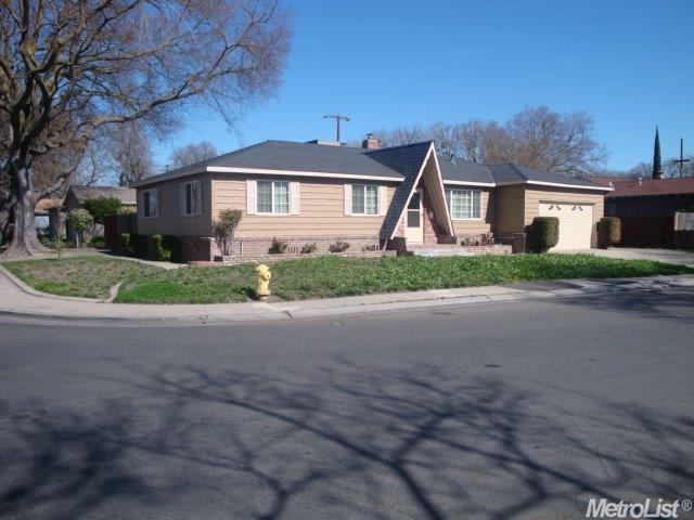 1625 Hialeah Dr, Modesto, CA 95350 photo 3