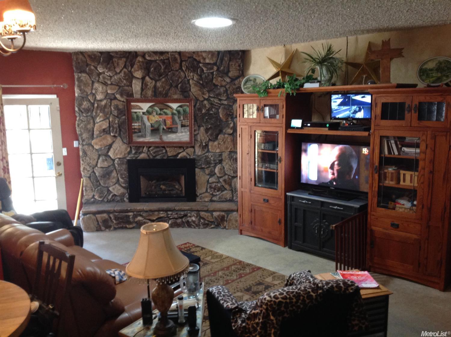 1808 Rockford Ave, Modesto, CA 95355 photo 3