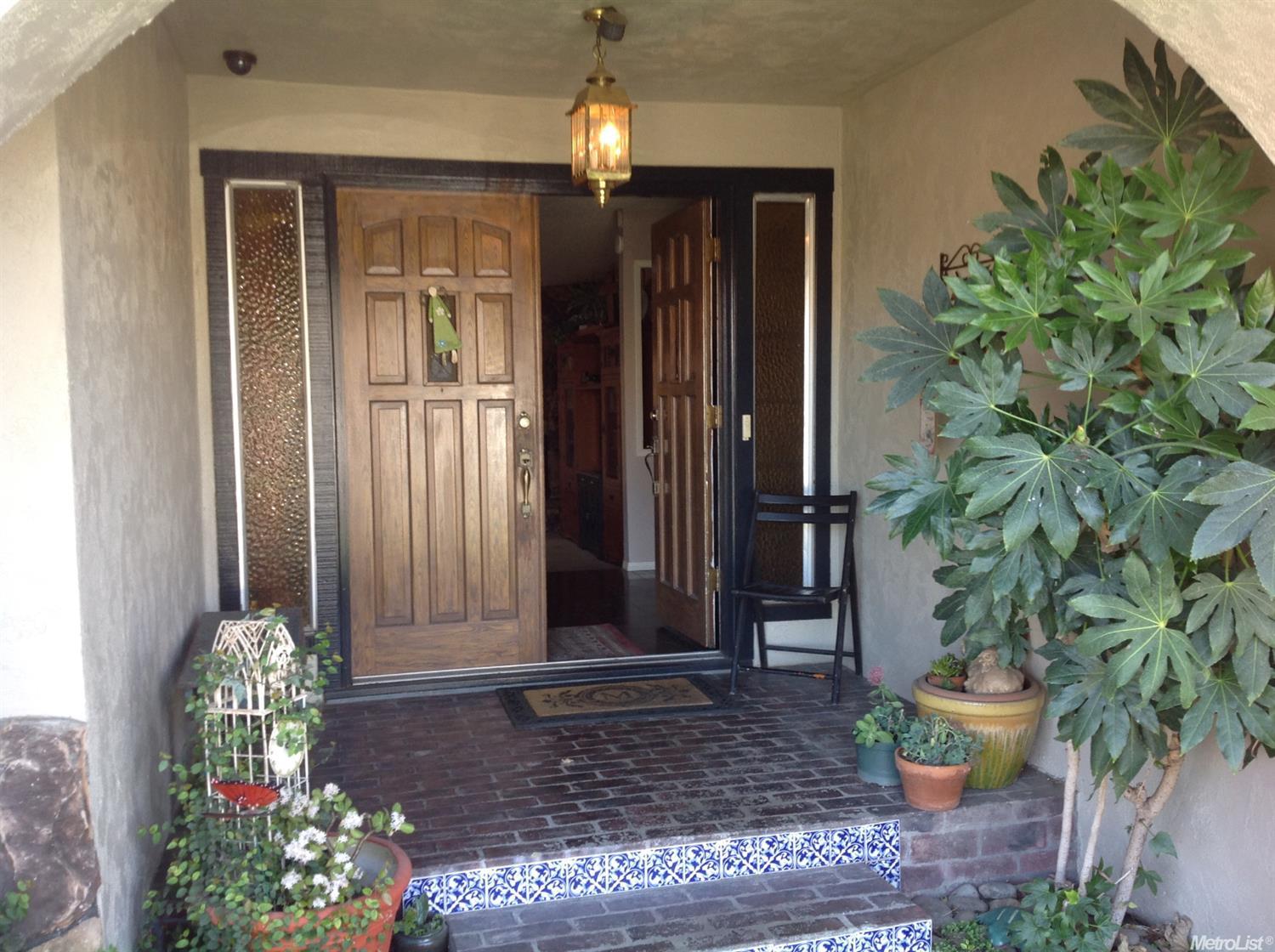 1808 Rockford Ave, Modesto, CA 95355 photo 2