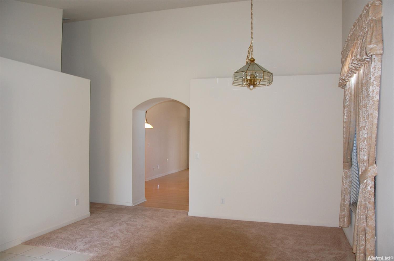 8645 Dishers Way, Antelope, CA 95843 photo 4