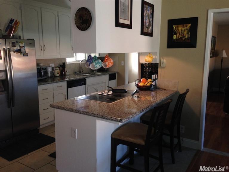 1305 Topaz Way, Modesto, CA 95355 photo 5