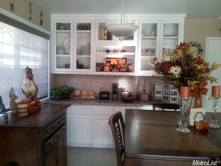 1305 Topaz Way, Modesto, CA 95355 photo 3
