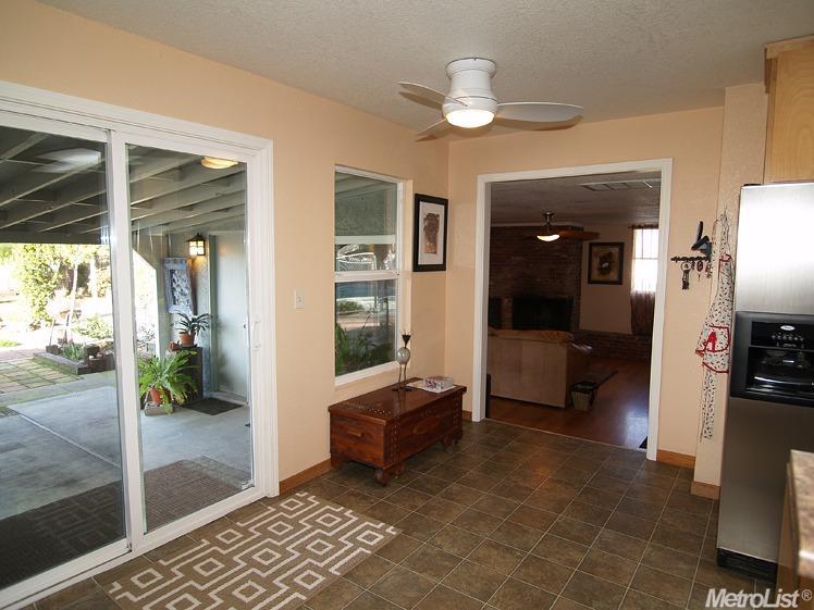 1669 Elm Ave, Modesto, CA 95358 photo 9