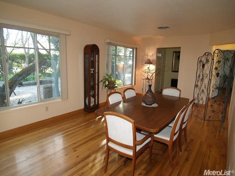 1669 Elm Ave, Modesto, CA 95358 photo 5