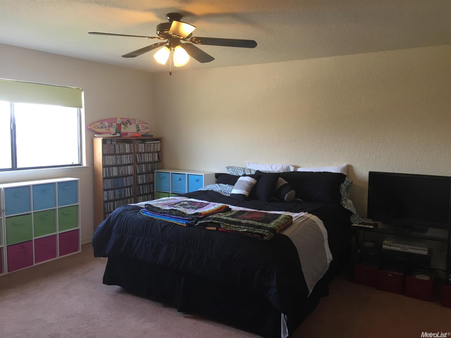 1409 Oakridge Ct, Modesto, CA 95351 photo 7