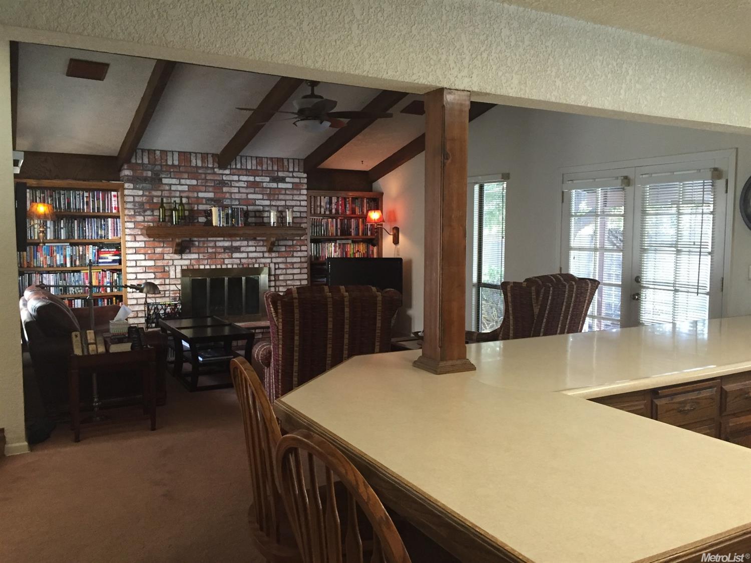 1409 Oakridge Ct, Modesto, CA 95351 photo 3