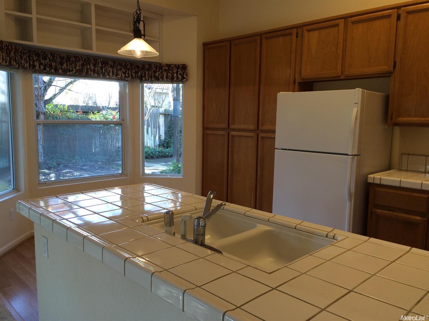 2816 Prado Ln, Davis, CA 95618 photo 6