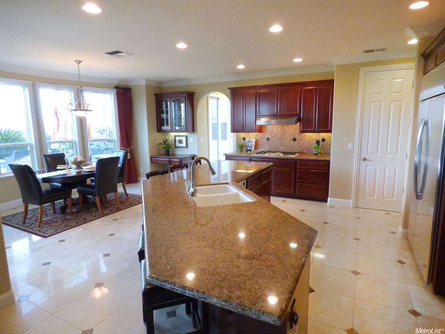 2939 Rockwell Ct, Davis, CA 95618 photo 5