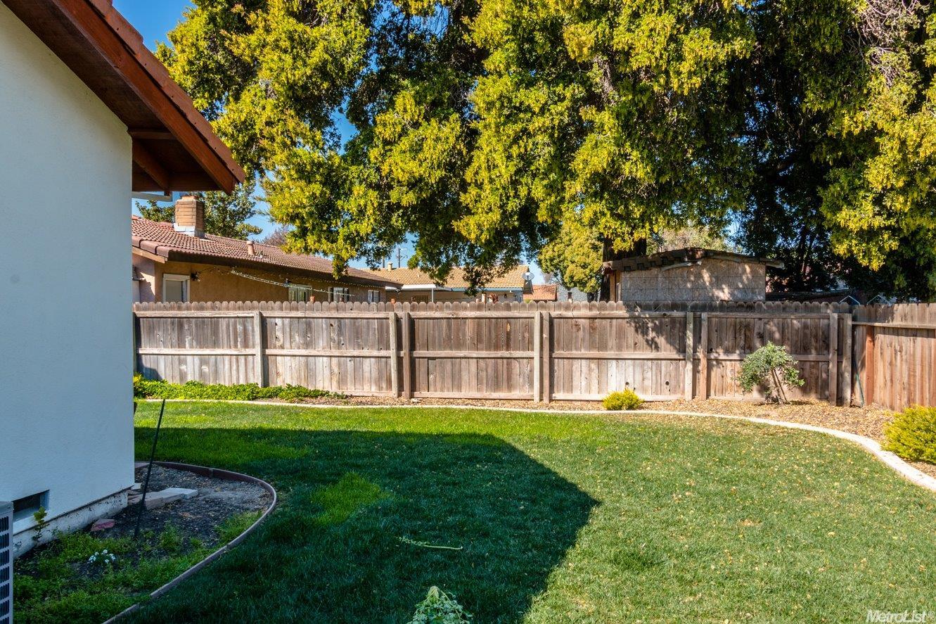 608 Robert Ave, Ripon, CA 95366 photo 19