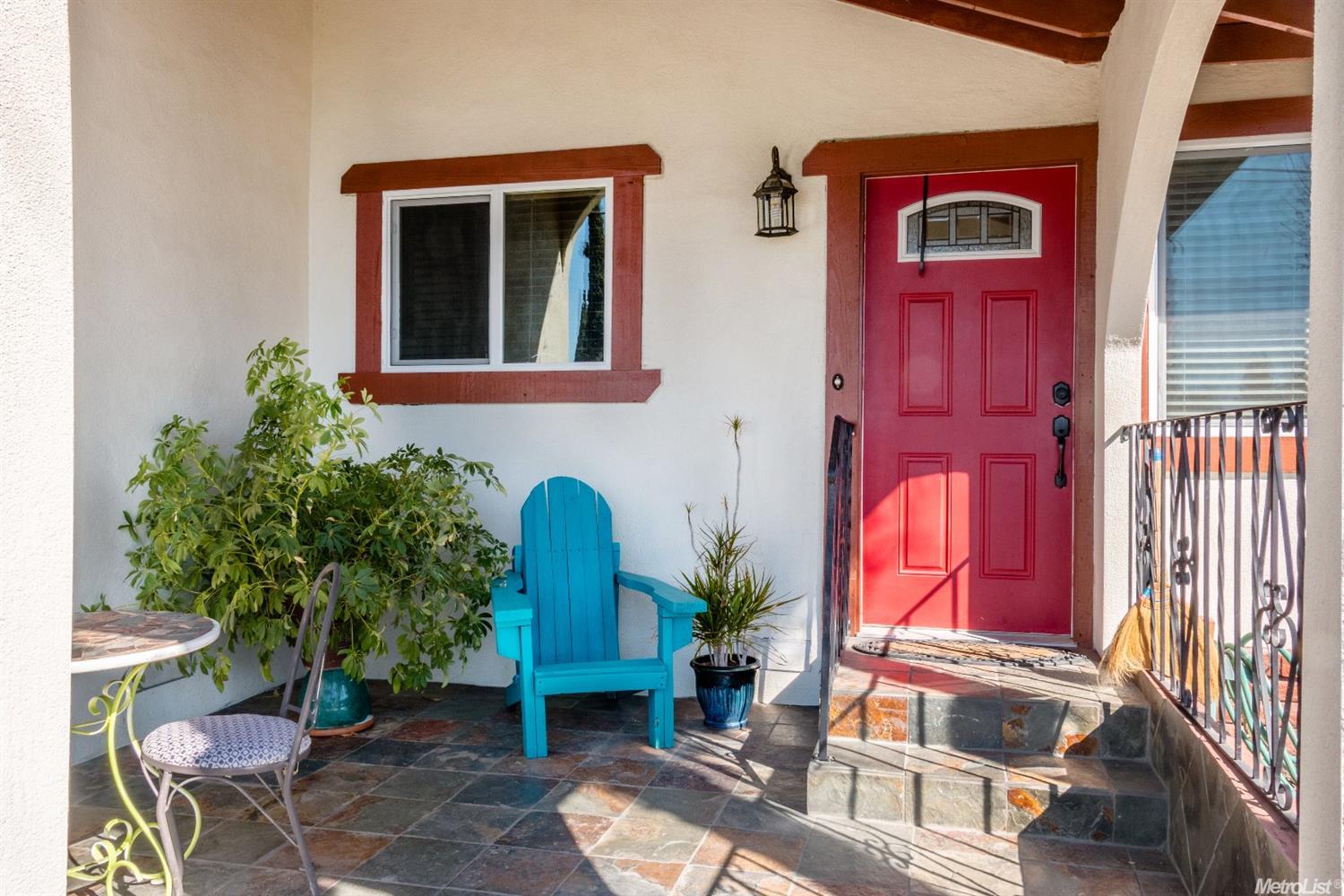 608 Robert Ave, Ripon, CA 95366 photo 2