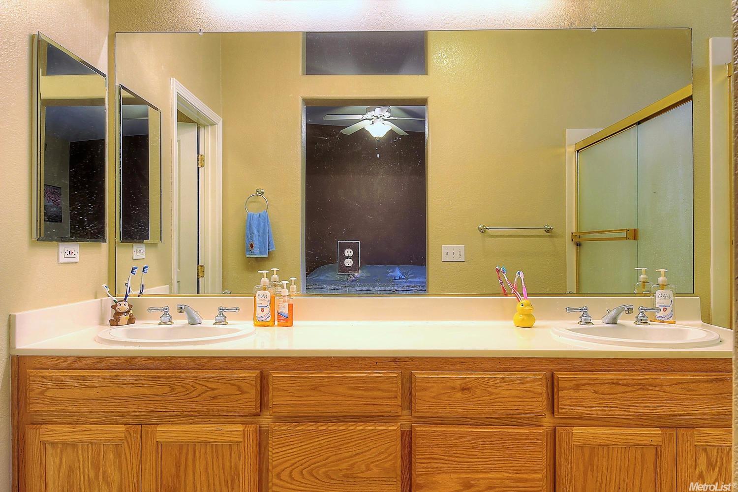 1003 Maggiore Ln, Manteca, CA 95336 photo 14