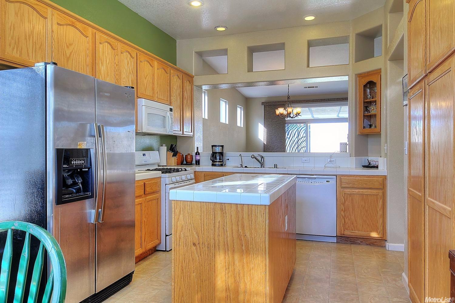 1003 Maggiore Ln, Manteca, CA 95336 photo 10