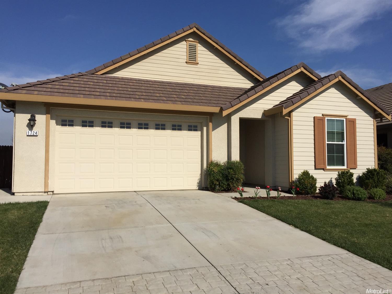 1724 Dalia Ln, Manteca, CA 95337 photo 1